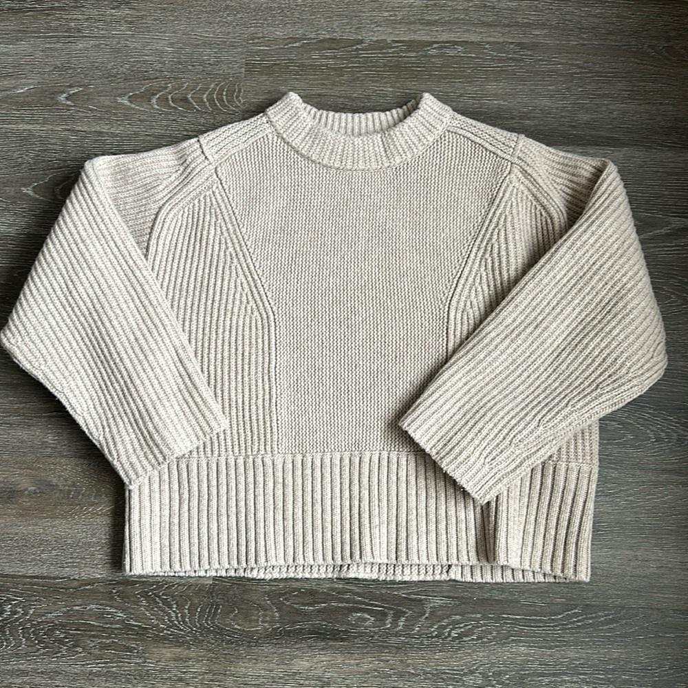 COS chunky sweater (Size M)